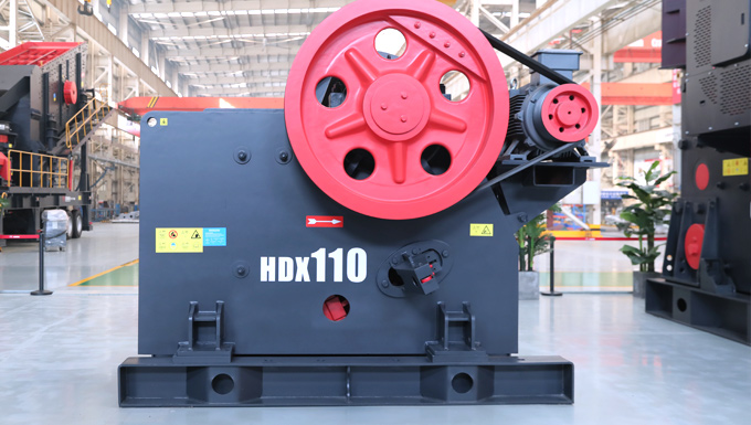 HDX系列德版顎式破碎機(jī)簡介圖